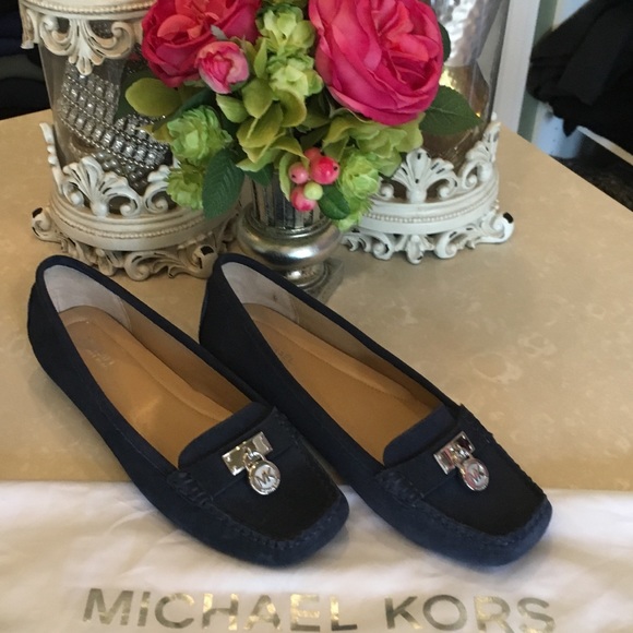 Michael Kors navy suede shoes - Picture 1 of 8